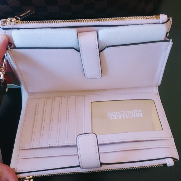 🩷🎉NWT Michael Kors Large Powder Blush Double Zip Jet Set Wallet/Wristlet🩷🎉 - Picture 3 of 9